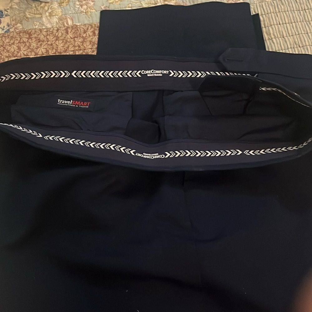 Roundtree & Yorke travel, smart pants
